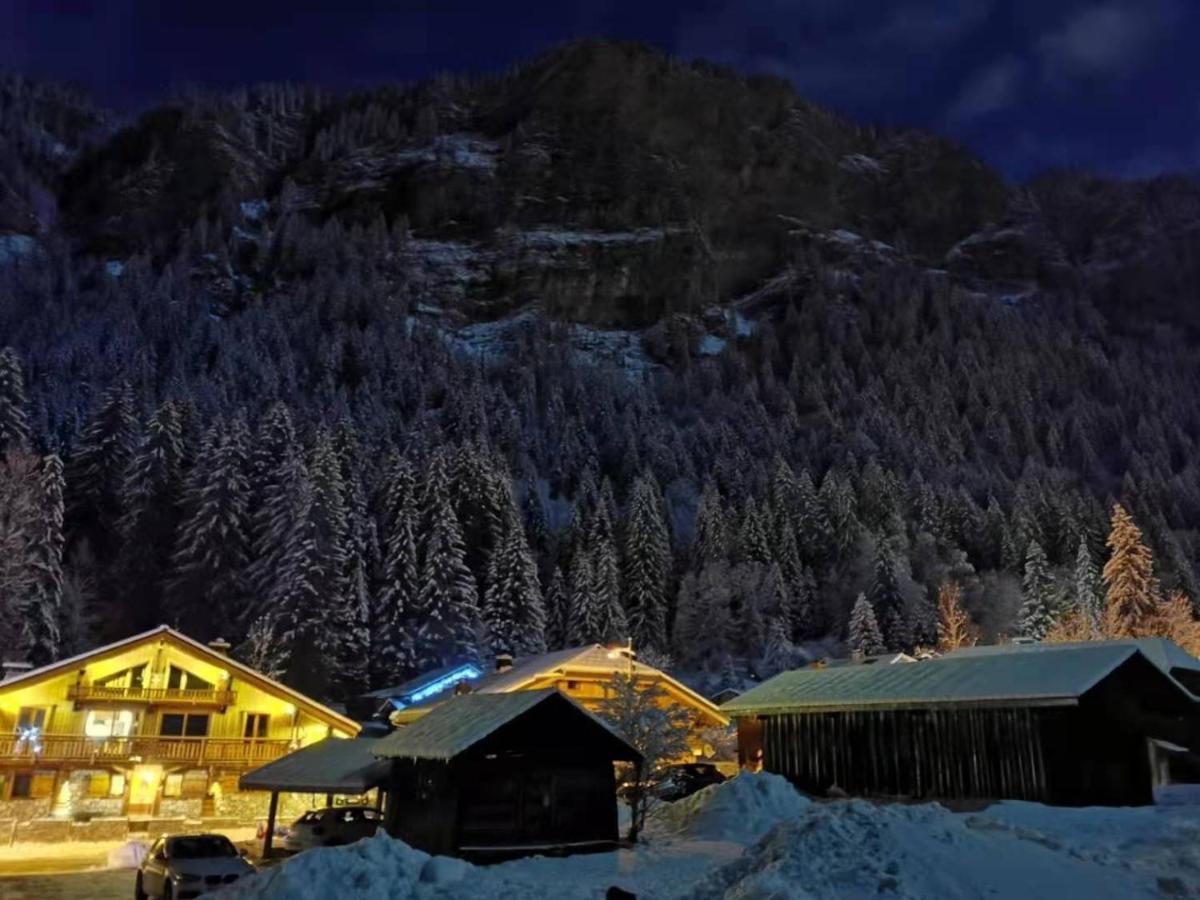 La Jolie Bergere Villa Morzine Kültér fotó